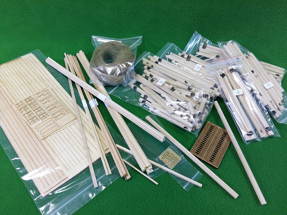 3507 сборная деревянная модель Деревенская изба с соломенной крышей СВ Модель