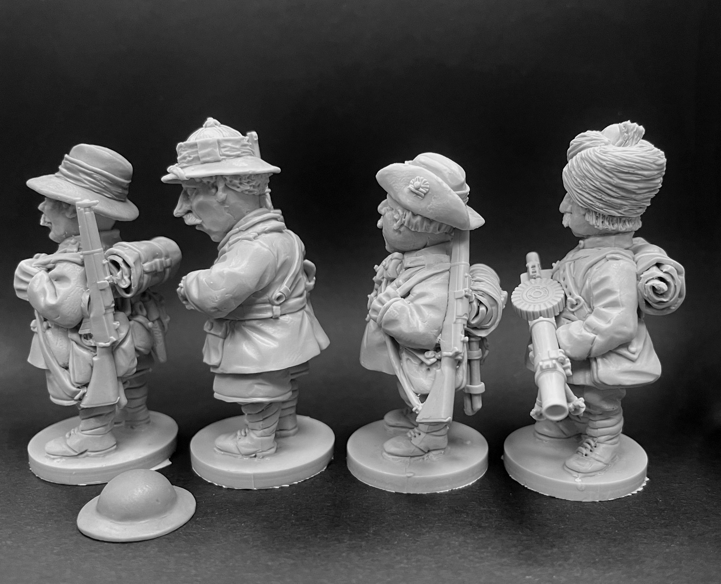 CHM-50.08. WW1: Британская армия №2 (Пехота доминионов). В комплекте 4 фигуры. 50 мм. Материал - смола. Chronos Miniatures