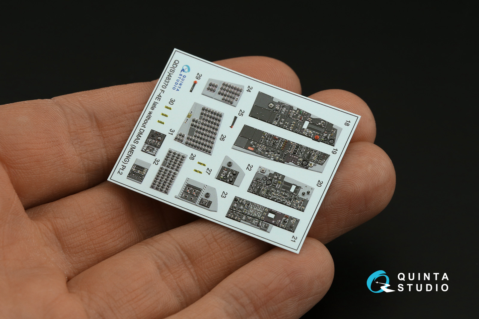 QD48370 3D Декаль интерьера кабины F-4E late без DMAS (Meng)