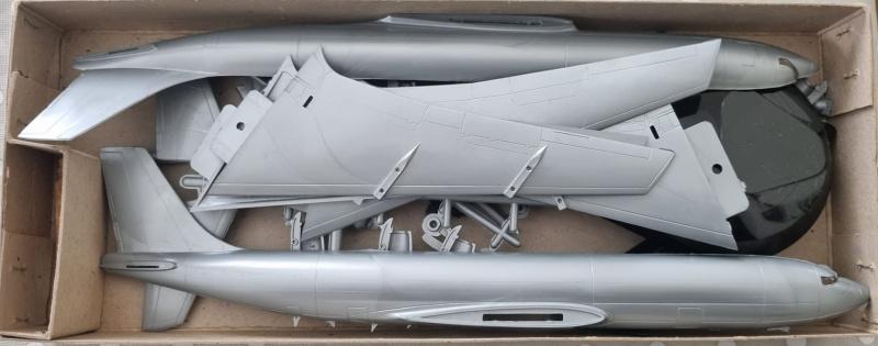 4406  Boeing 707-420 Lufthansa - авиалайнер InScale