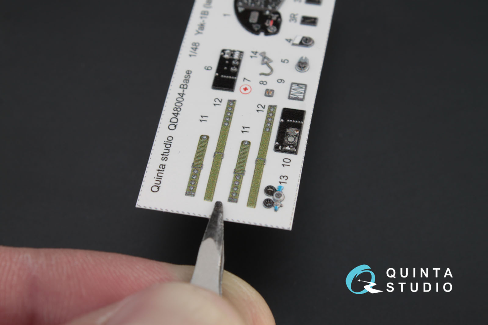 QD48004Base 3D Декаль интерьера кабины Як-1Б (для модели Моделсвит)