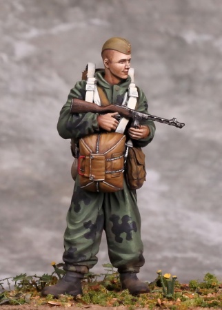 3103SOGA Автоматчик парашютист РККА.1941 г. SOGA Miniatures