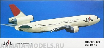 10733 Самолет JAL DC-10-40